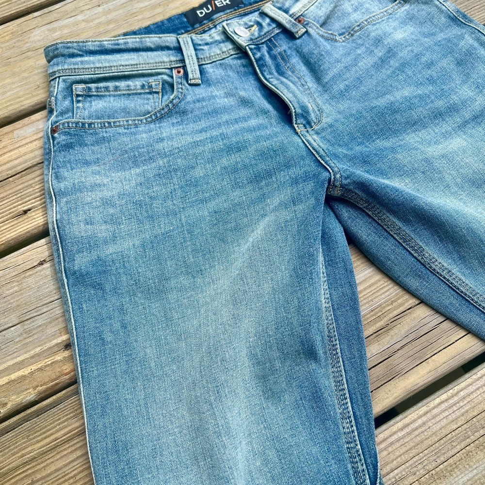 DU/ER Performance Jeans Straight L2X Vintage Indigo Blue 31x32 Retail $129 NWOT